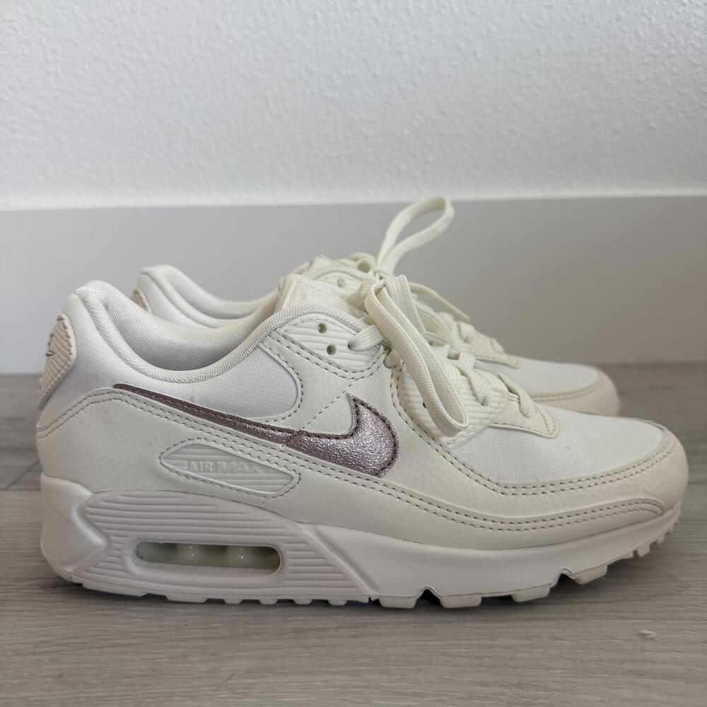 Nike Air Max 90 Sail Pink Oxford Women's Sz 8 Like New